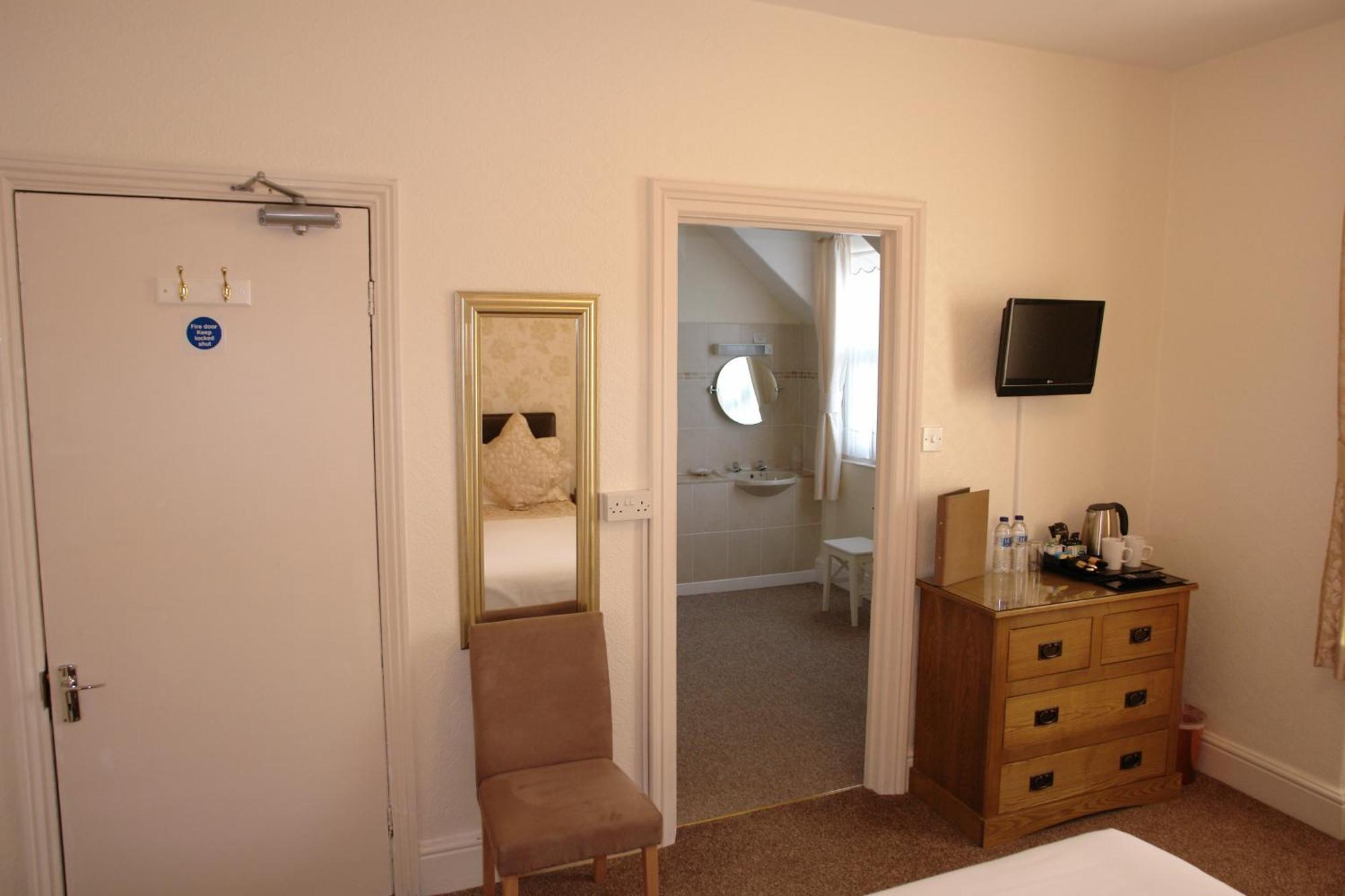 Cedar Lodge Ландъндо Стая снимка