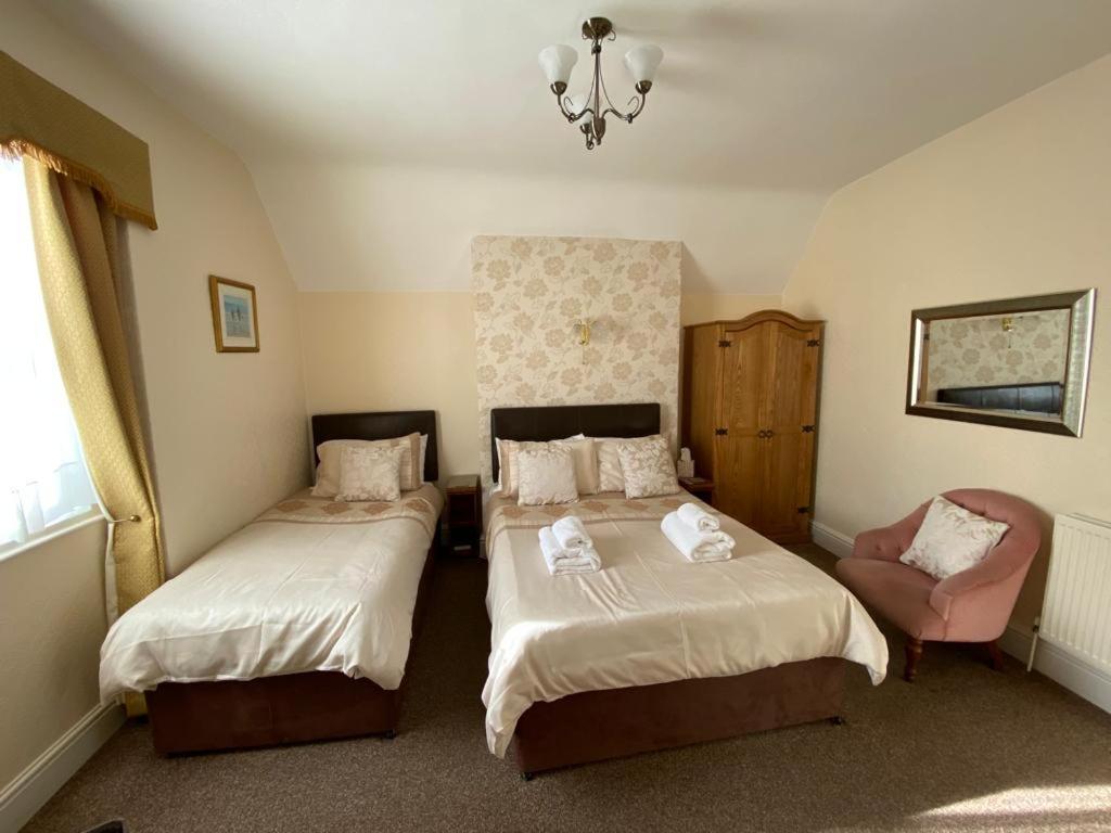 Cedar Lodge Ландъндо Екстериор снимка